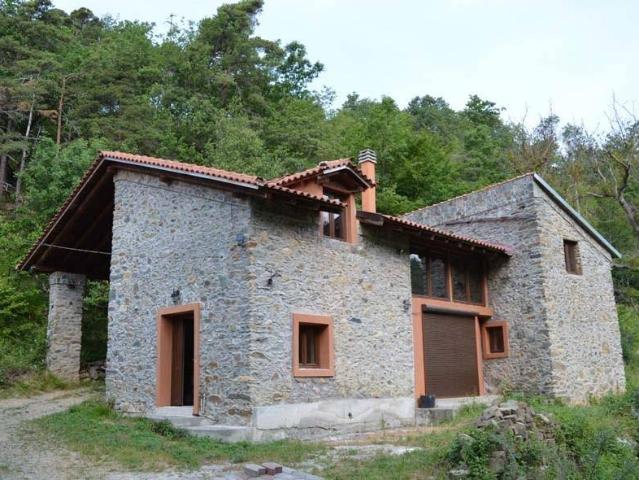 Villa in vendita a Giusvalla SV