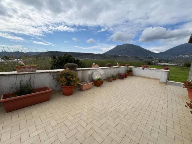 Villa in vendita a Giffoni Sei Casali SA