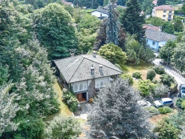 Villa in vendita a Gignese VB