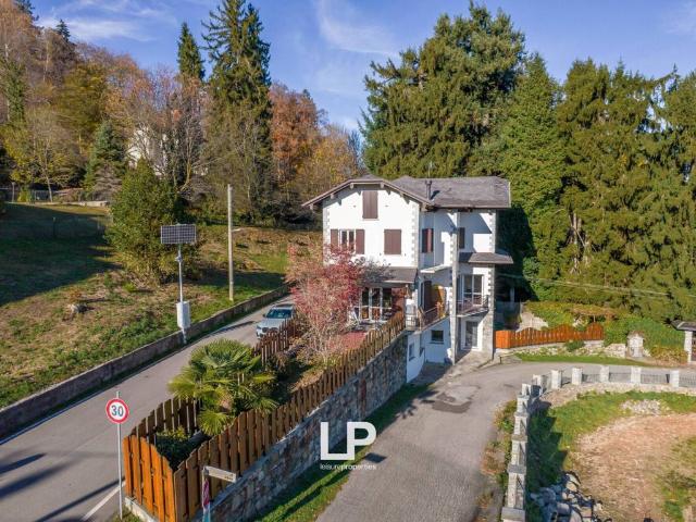 Villa in vendita a Gignese VB