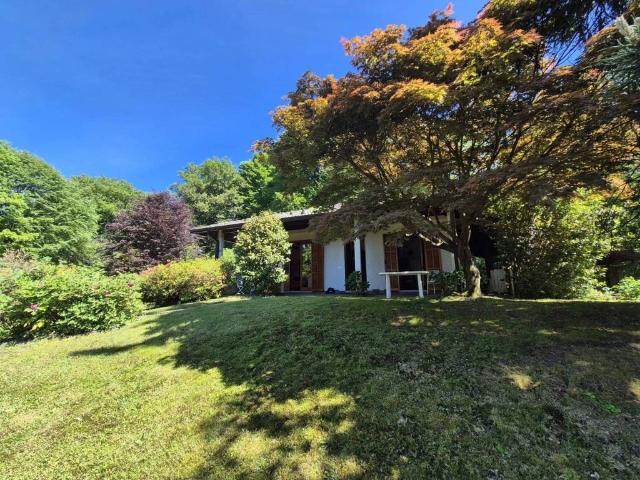 Villa in vendita a Gignese VB