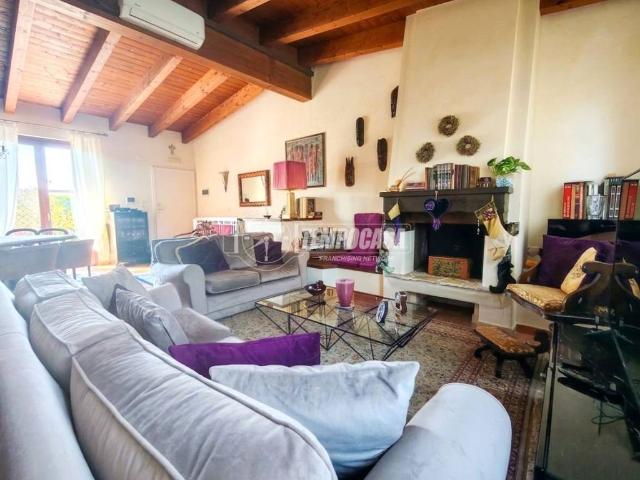 Villa in vendita a Gioia del Colle BA