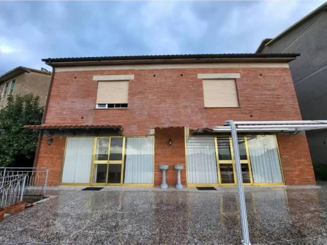 Villa in vendita a Giove TR