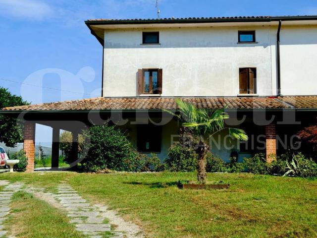 Villa in vendita a Gruaro VE