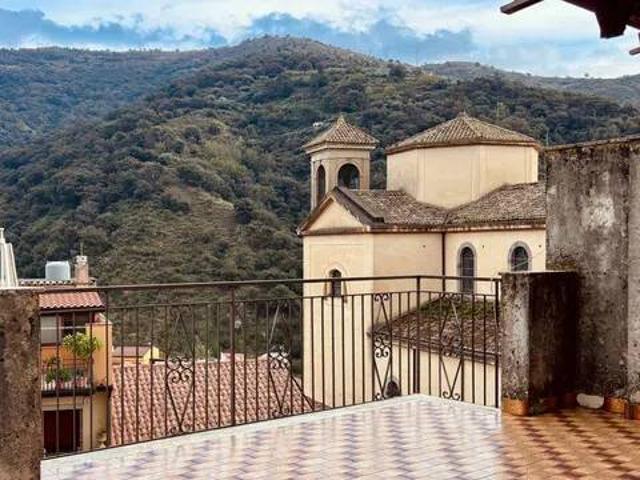 Villa in vendita a Graniti ME