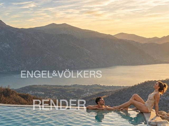 Villa in vendita a Gravedona ed Uniti CO