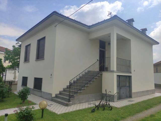 Villa in vendita a Gravellona Lomellina PV