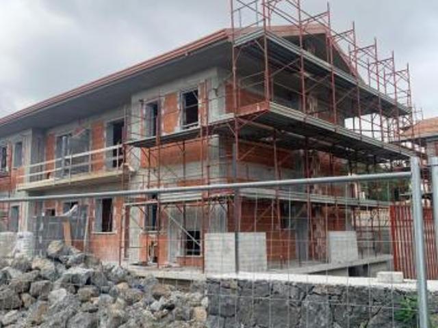 Villa in vendita a Gravina di Catania