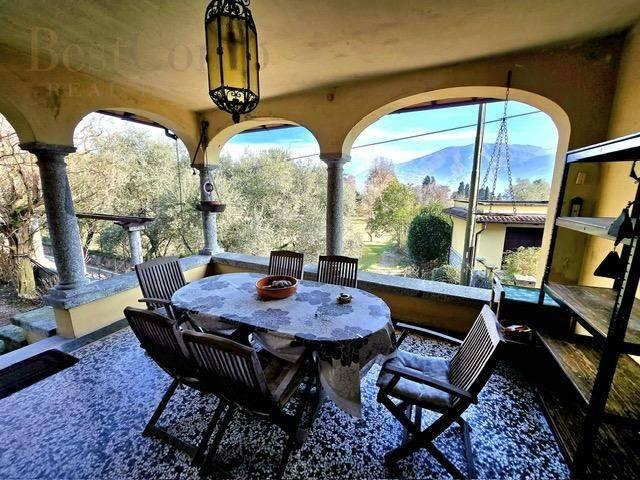 Villa in vendita a Griante CO