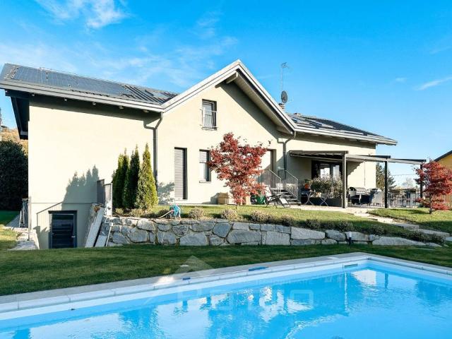 Villa in vendita a Grignasco NO