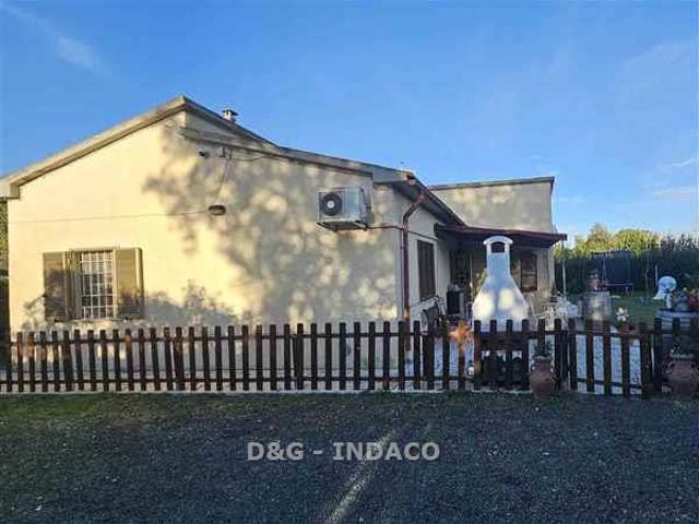 VILLA in VENDITA a GROSSETO MARINA DI GROSSETO di 5 vani