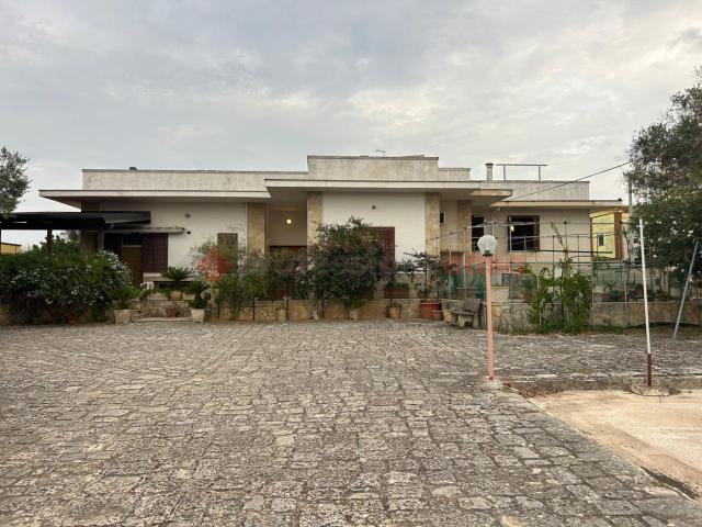 Villa in vendita a Grottaglie