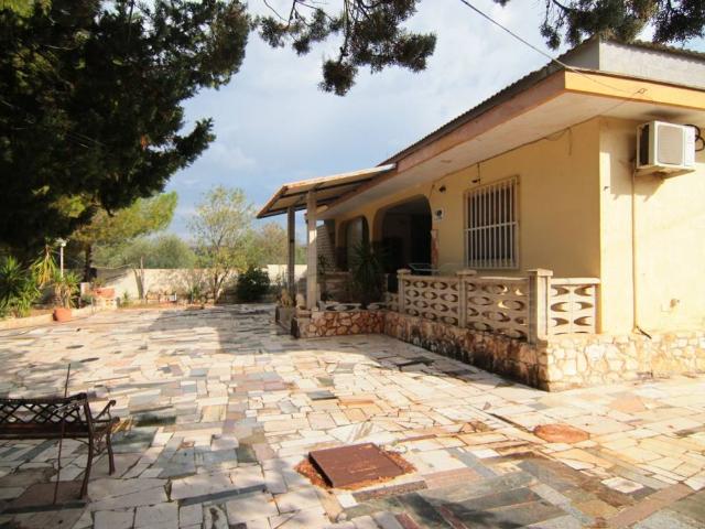 Villa in vendita a Grottaglie TA