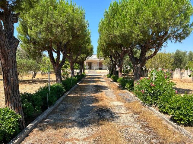 Villa in vendita a Grottaglie TA