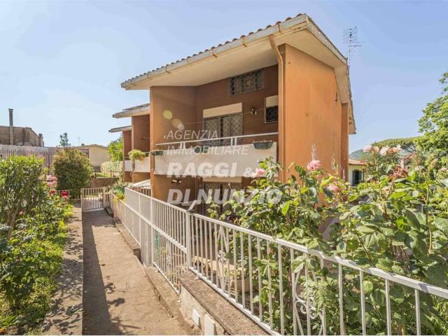 Villa in vendita a Grottaferrata RM