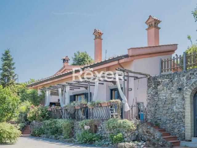 Villa in vendita a Grottaferrata RM