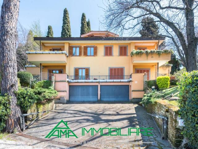 Villa in vendita a Grottaferrata RM