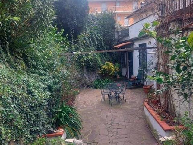 Villa in vendita a Grottaferrata RM