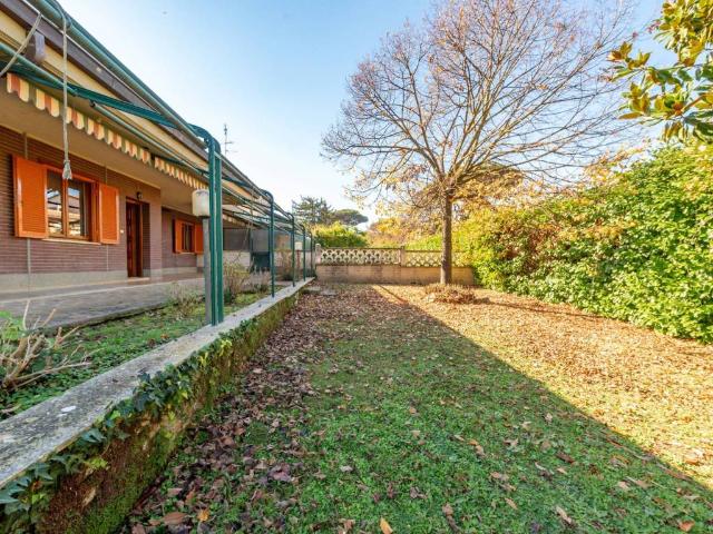 Villa in vendita a Grottaferrata RM