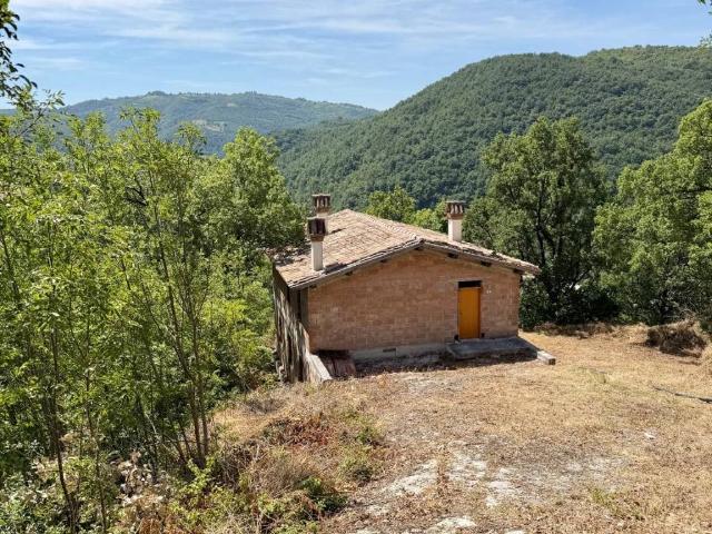 Villa in vendita a Gualdo Tadino PG
