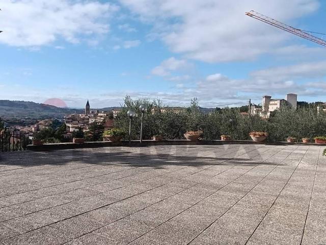 Villa in vendita a Gualdo Tadino PG