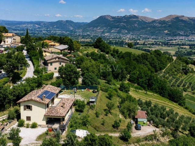 Villa in vendita a Gubbio PG