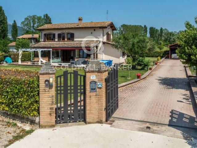 Villa in vendita a Gubbio PG