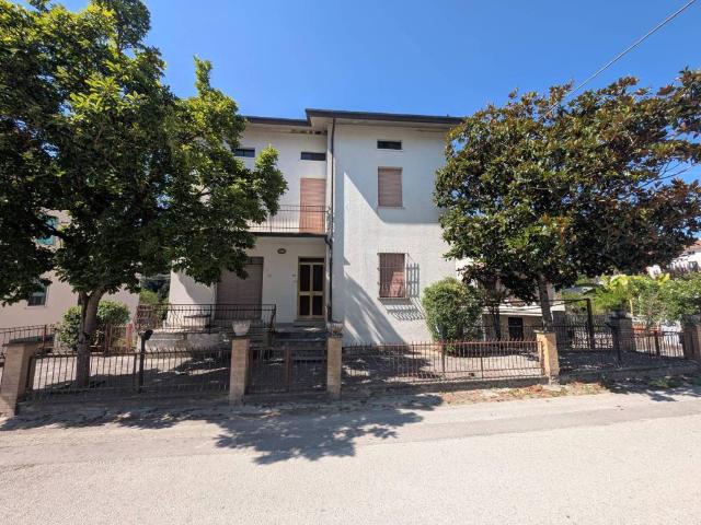 Villa in vendita a Gubbio PG