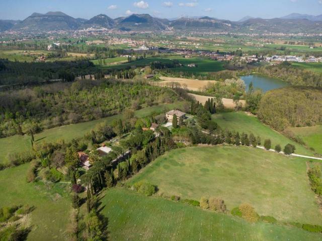 Villa in vendita a Gubbio PG