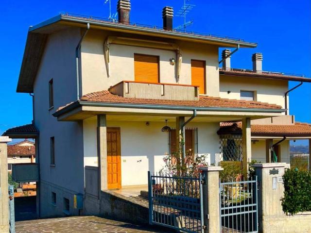 Villa in vendita a Guiglia MO