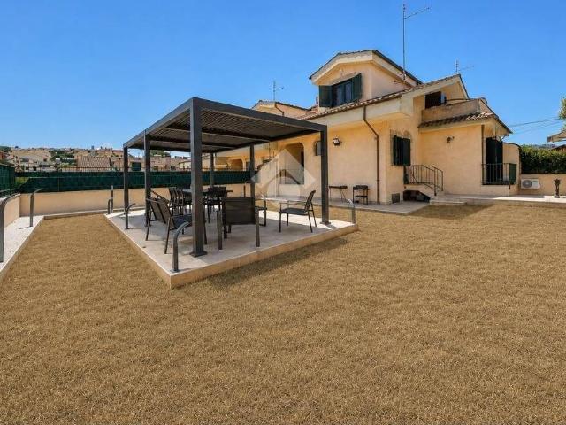 Villa in vendita a Guidonia Montecelio RM