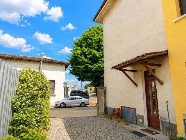 Villa in vendita a Guidizzolo MN