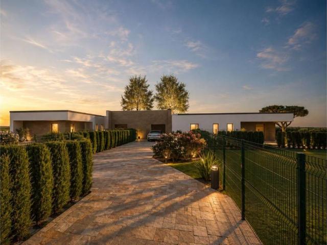 Villa in vendita a Dozza BO
