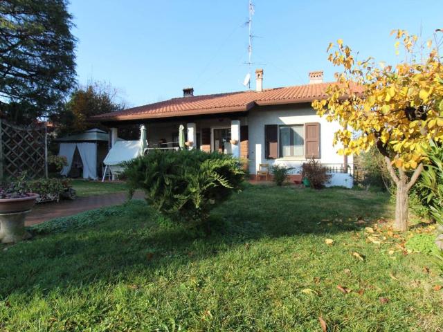 Villa in vendita a Dozza BO