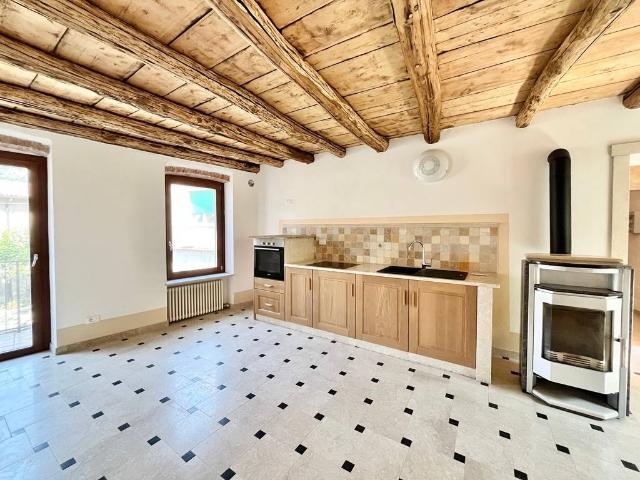 Villa in vendita a Dolcè VR