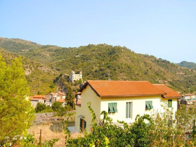 Villa in vendita a Dolceacqua