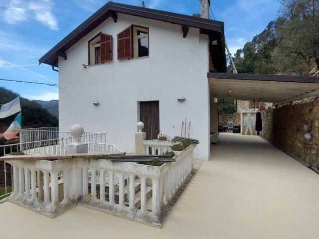 Villa in vendita a Dolceacqua IM