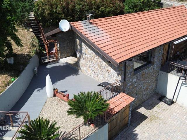Villa in vendita a Dolceacqua IM