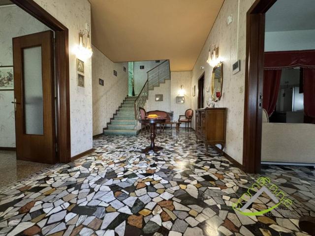 Villa in vendita a Dolo VE