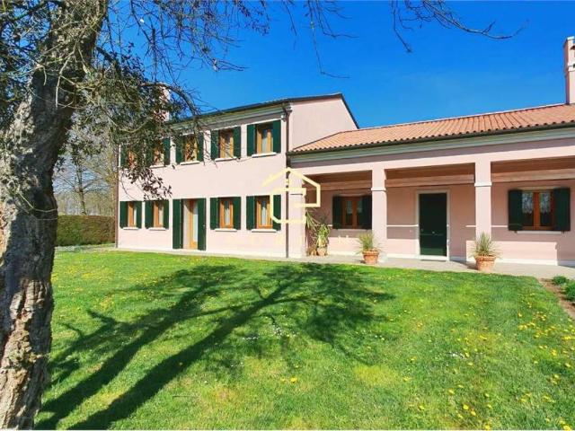 Villa in vendita a Dolo VE