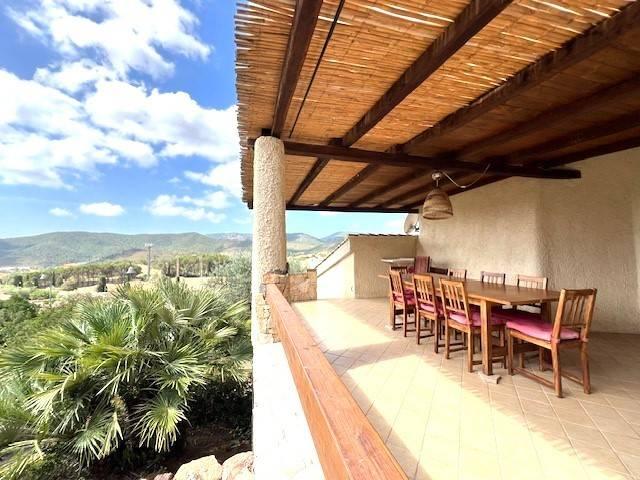 Villa in vendita a Domus De Maria SU