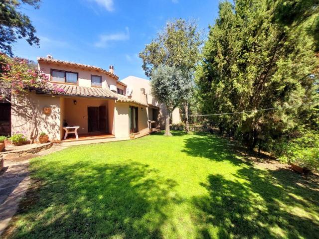 Villa in vendita a Domus De Maria SU