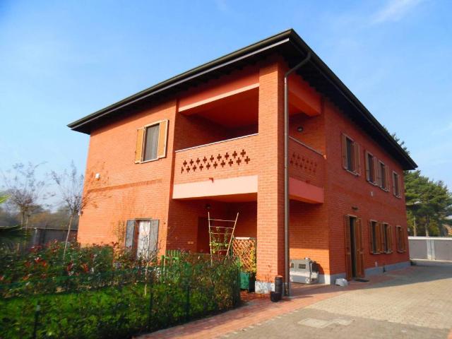 Villa in vendita a Dorno PV
