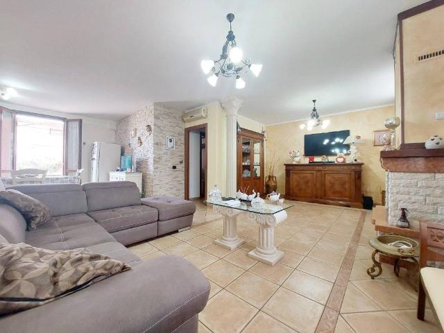 Villa in vendita a Dosolo MN