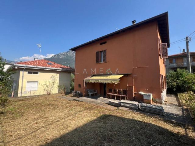 Villa in vendita a Darfo Boario Terme BS