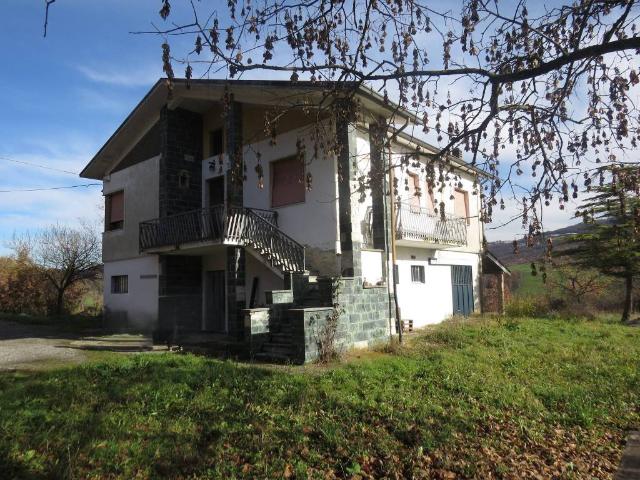Villa in vendita a Dernice AL