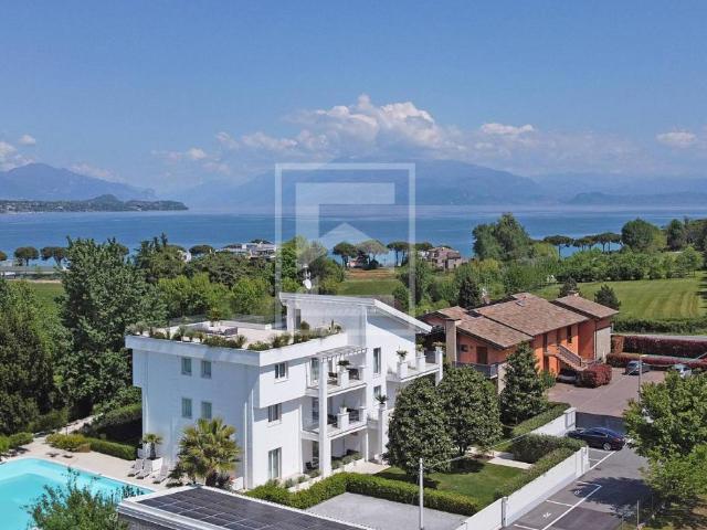 Villa in vendita a Desenzano Del Garda