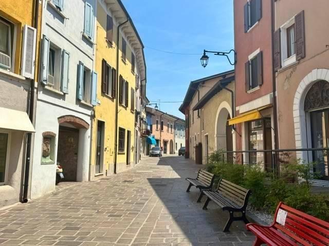 Villa in vendita a Desenzano del Garda BS