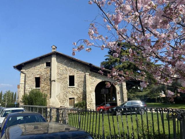 Villa in vendita a Desenzano del Garda BS