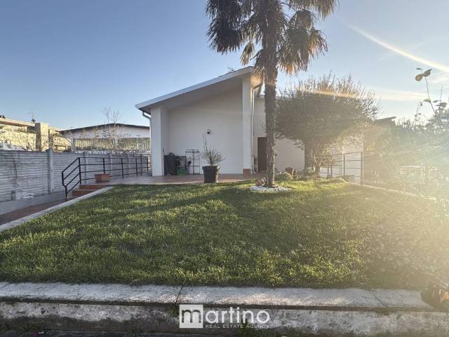 Villa in vendita a Desio MB